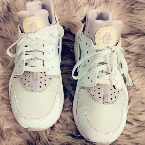 pastel huaraches